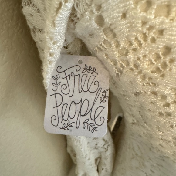 Free People Jen’s Pirate Booty French Bardot Lace Tunic - Picture 8 of 11